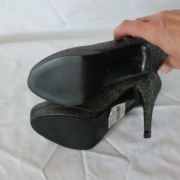 Le chateau, metallic pewter 7US - Picture 4 of 4